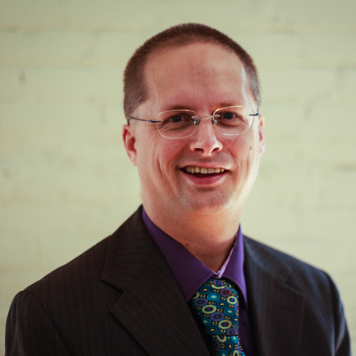 Daniel Lynes